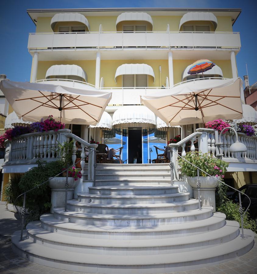 Hotel Le Lampare Caorle Ngoại thất bức ảnh
